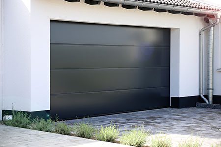 Garage-Door-Services-In-Beaverton